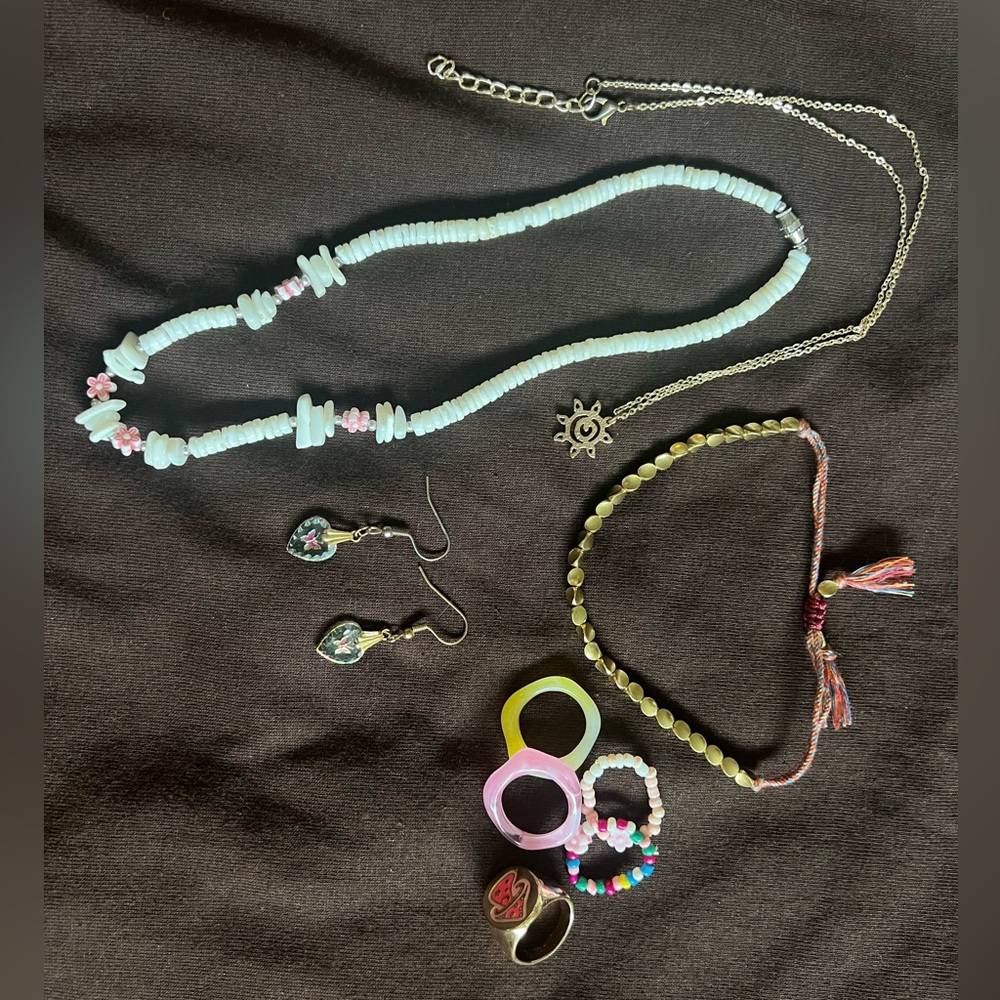 Beachy jewelry bundle!